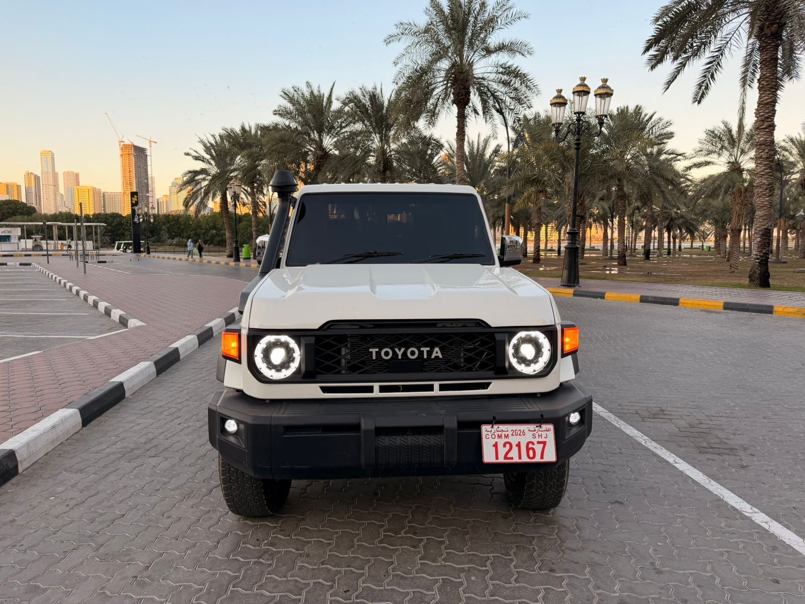 Toyota Land Cruiser 76 2016 Single Cabin image